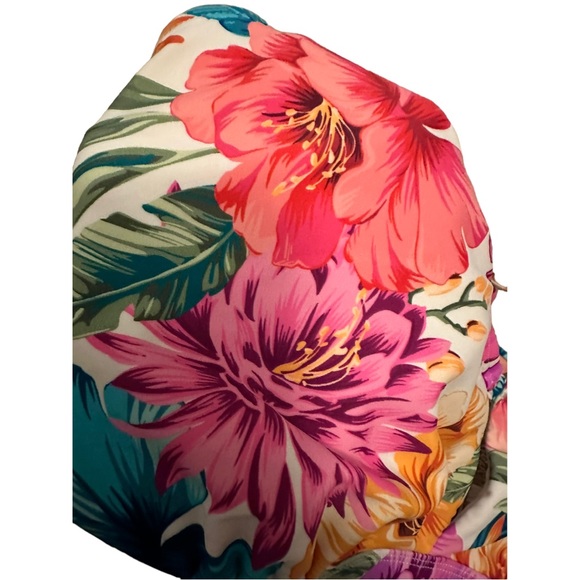 Gorgeous Plus Size Sexy Floral Bikini Set - Picture 7 of 9